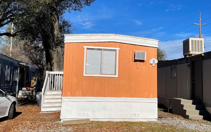 Property Photo:  2237 Jewell Ln  CA 96001 