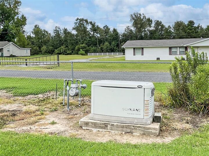 Property Photo:  2814 S Pack Road S  LA 70615