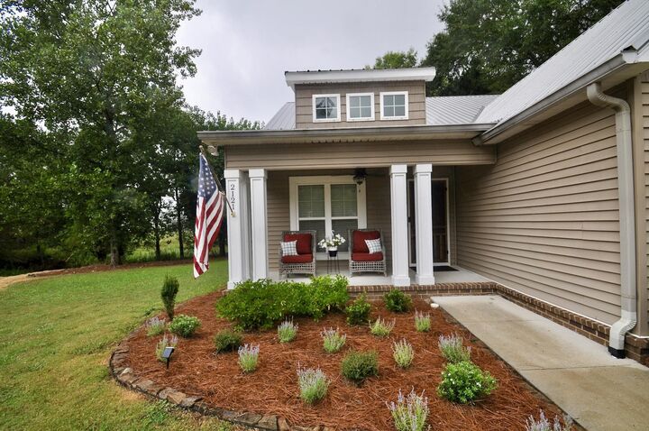 Property Photo:  2121 Dialsdale Dr  AL 35055 - CULLMAN 