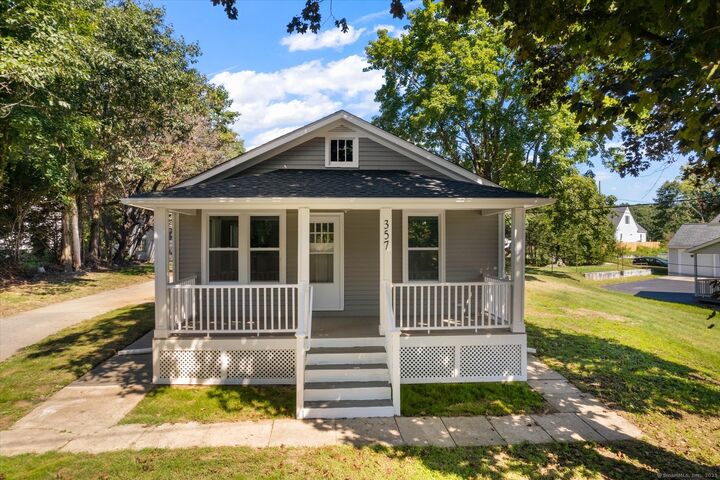 Property Photo:  357 South Burnham Highway  CT 06351 