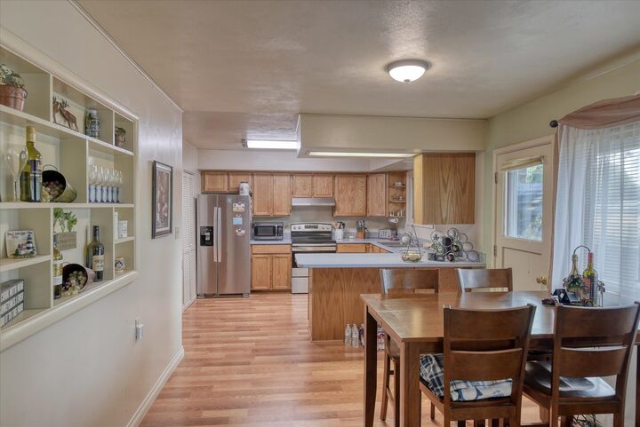 Property Photo:  222 N 6th St  WA 99004 