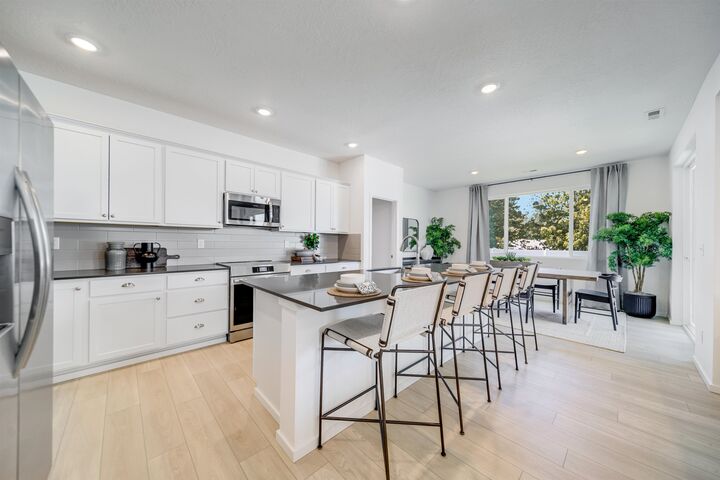 Property Photo:  3061 S Bristlecone Ln  WA 99037 