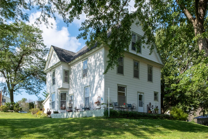 404 High  Street  Neola IA 51559 photo