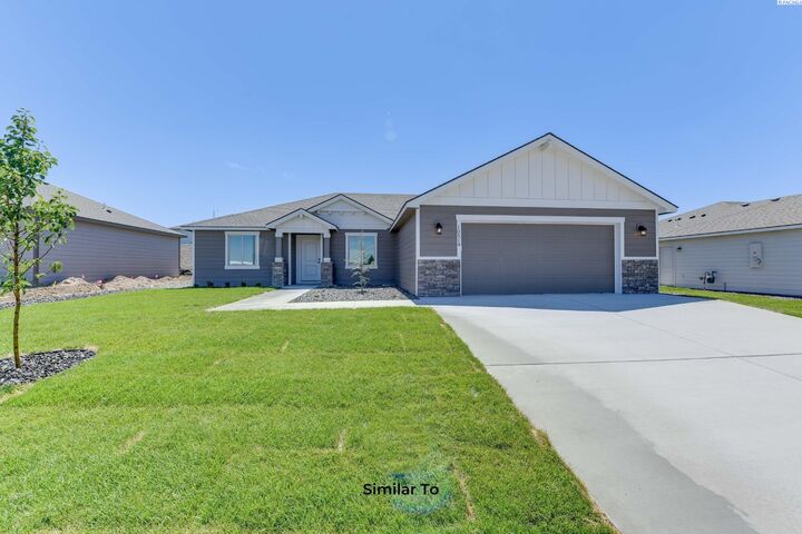 606 Vineyard St  Grandview WA 98930 photo