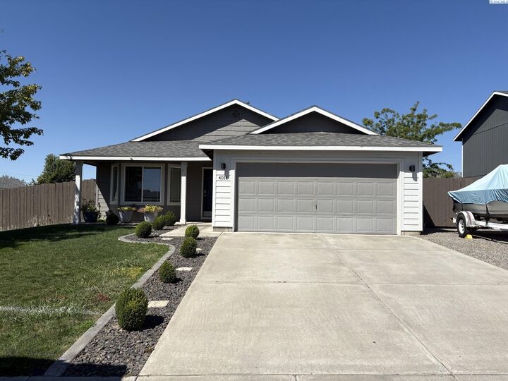 4014 Dartmoor Lane  Pasco WA 99301 photo