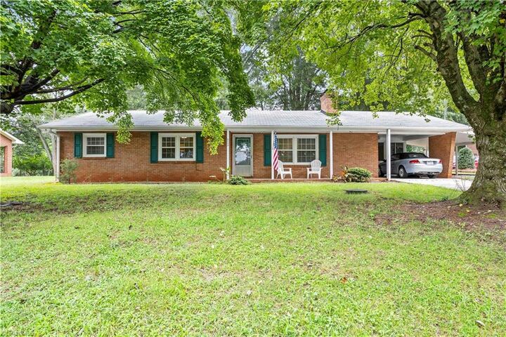 Property Photo:  3805 Littlebrook Drive  NC 27012 