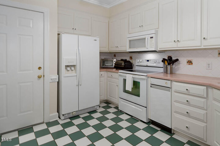 Property Photo:  7600 Panther Branch Drive  NC 27612 