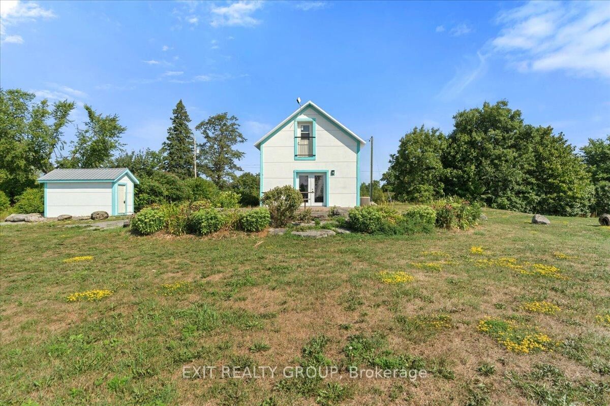 Property Photo: 1106 Cooke Road ON K0K 3E0