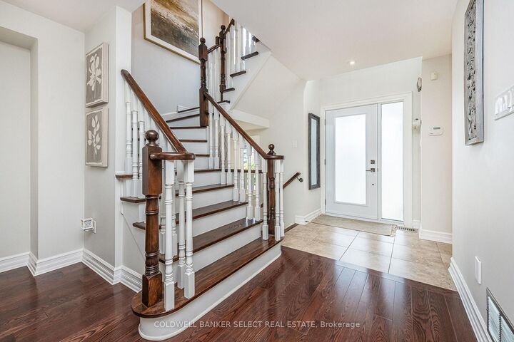 Photo de la propriété:  51 Country Stroll Crescent  ON L7E 2H3 