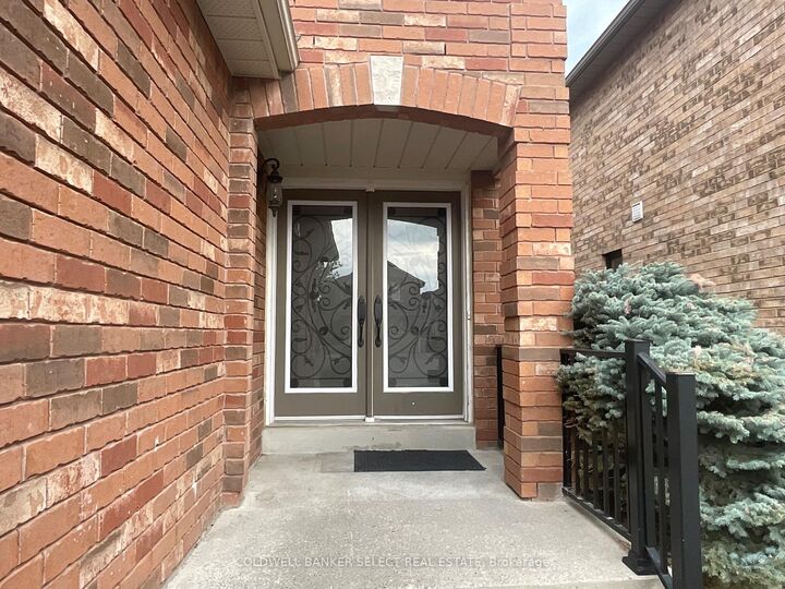 Photo de la propriété:  11 Shangrila Terrace  ON L7E 2N2 