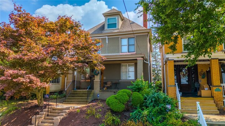 Property Photo:  29 Claus Ave  PA 15227 