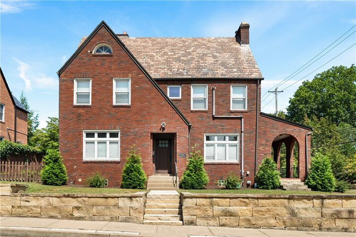 591 Moorhead Pl  Shadyside PA 15232 photo