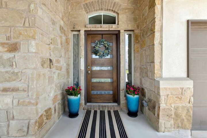 Property Photo:  242 Backstays Loop  TX 78640 