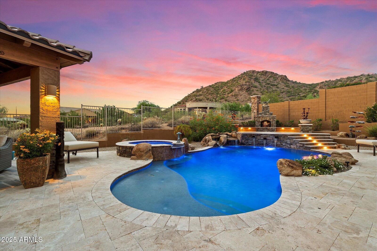 Property Photo:  2312 W Villa Cassandra Drive  AZ 85086 