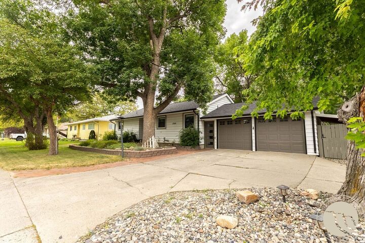 Property Photo:  1944 Colton Boulevard  MT 59102 