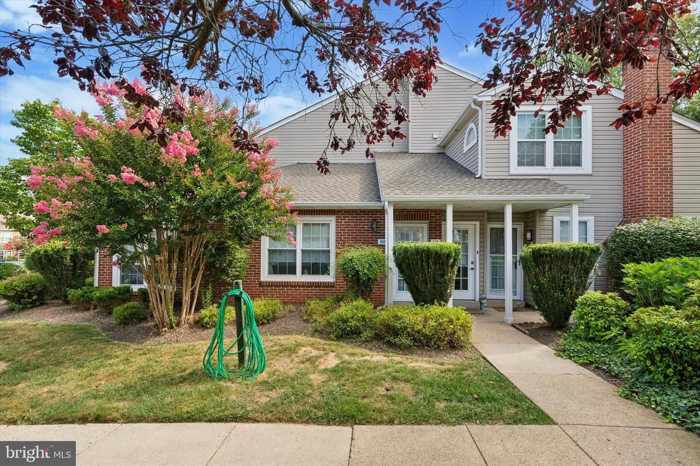 Property Photo:  806 Beacon Hill Drive  PA 18966 