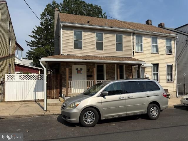 Property Photo:  330 N 11th Street  PA 17046 