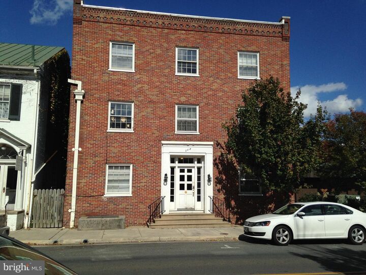 208 W Boscawen Street 6  Winchester VA 22601 photo