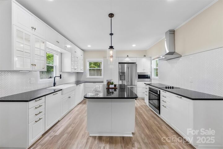 622 Oak Street  Mooresville NC 28115 photo