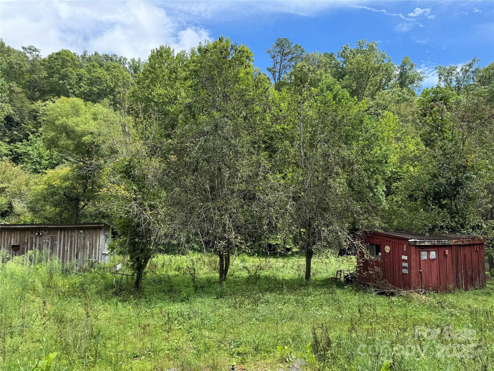 Property Photo: 4938 Nc 90 Highway NC 28611