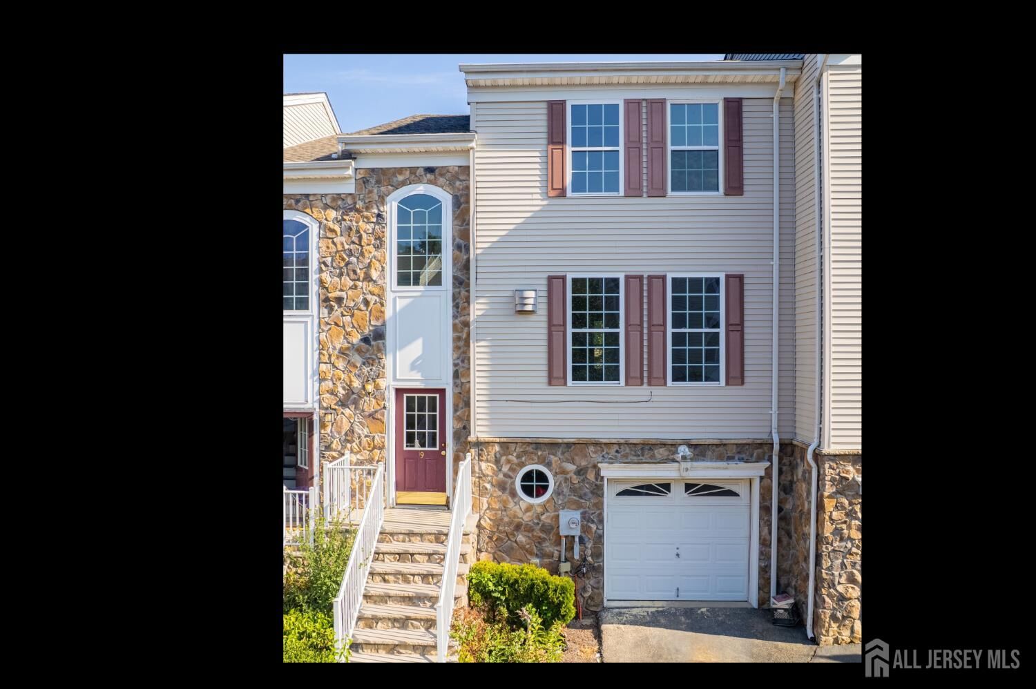 Property Photo:  19 Russell Court  NJ 07747 