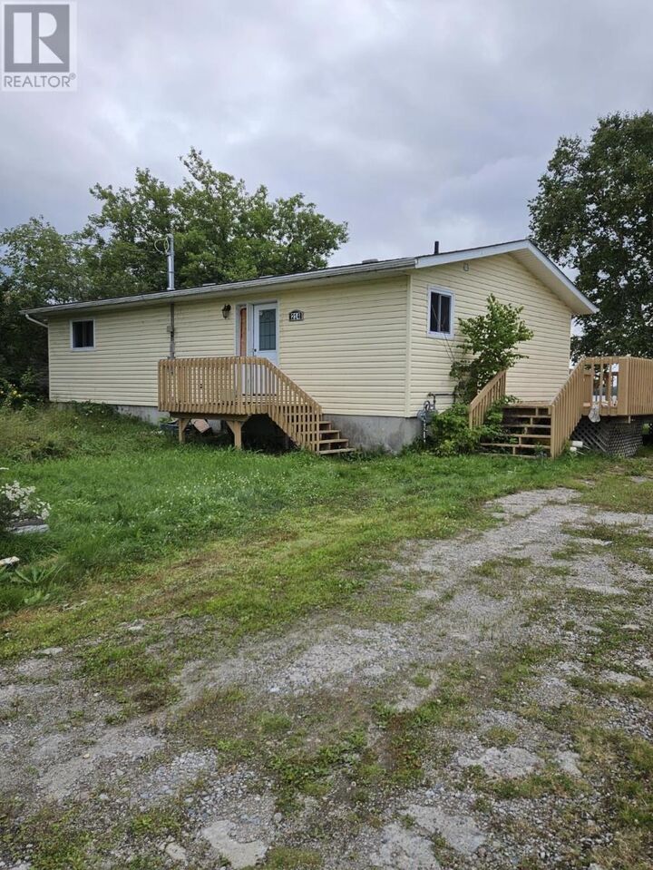 Property Photo: 214 Lakeshore Drive ON P0T 1T0