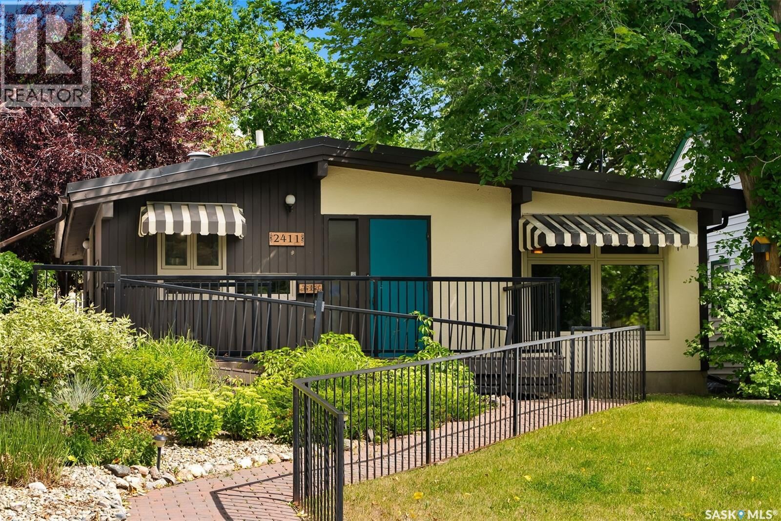 Photo de la propriété: 2411 Athol Street SK S4T 3G6