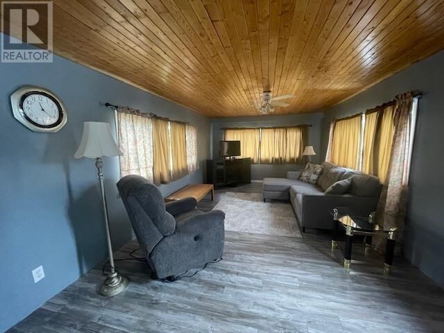 Property Photo: 43 Wilson Trailer Park ON P8N 2M5
