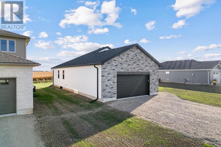 Property Photo: 123 Victoria Avenue East ON N0M 1M0