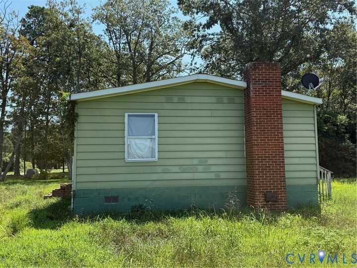 Property Photo:  207 Woods Creek Road  VA 23043 