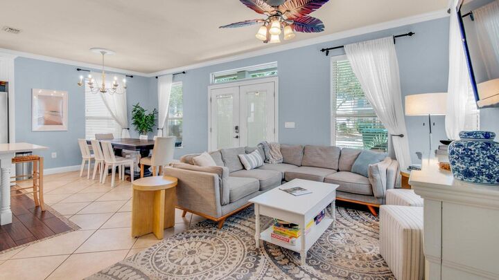 Property Photo:  222 Kono Way  FL 32541 