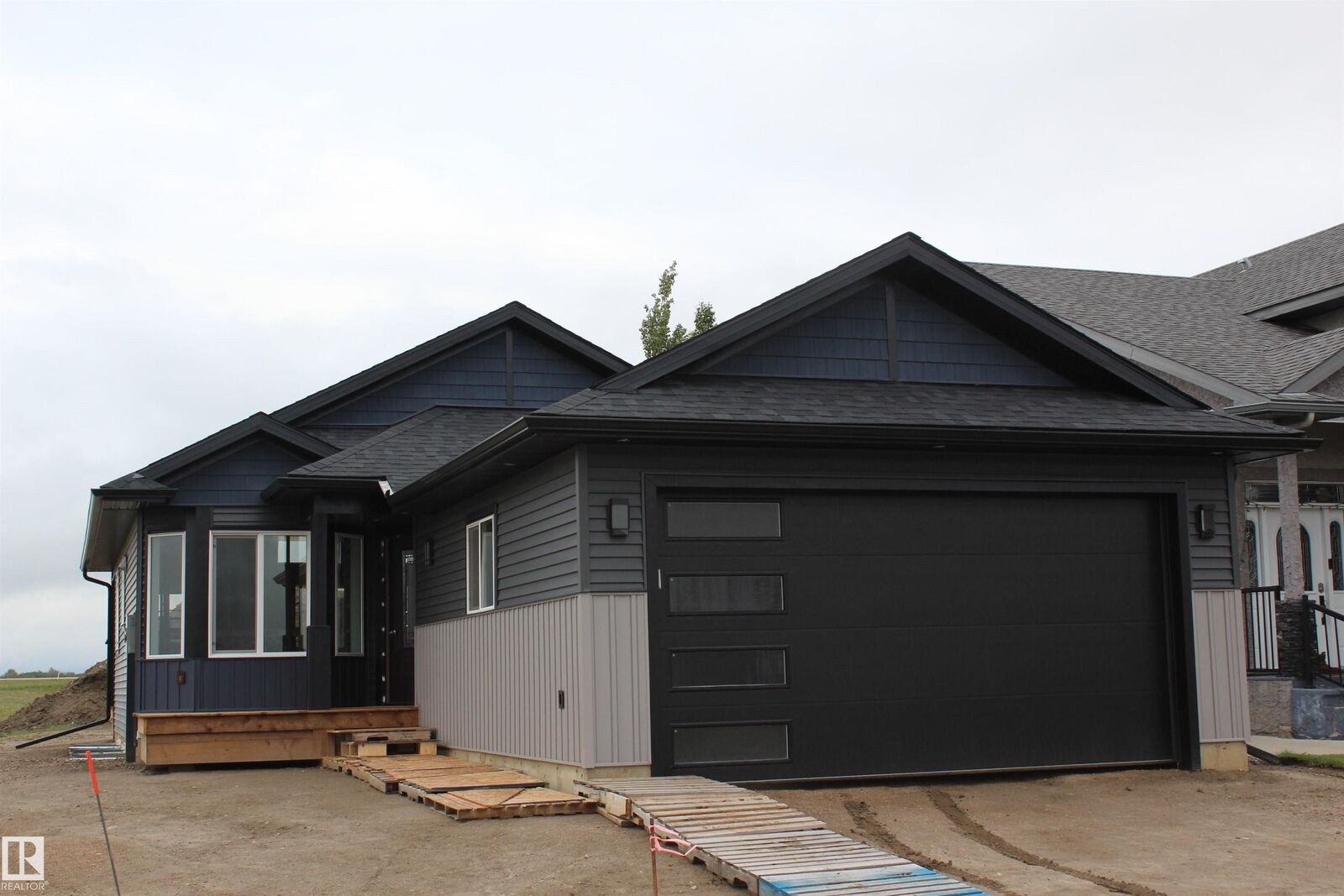 Property Photo: 1 Whitetail Way AB T0B 3H0