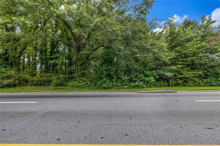 Property Photo: 6845 Old National Highway GA 30349