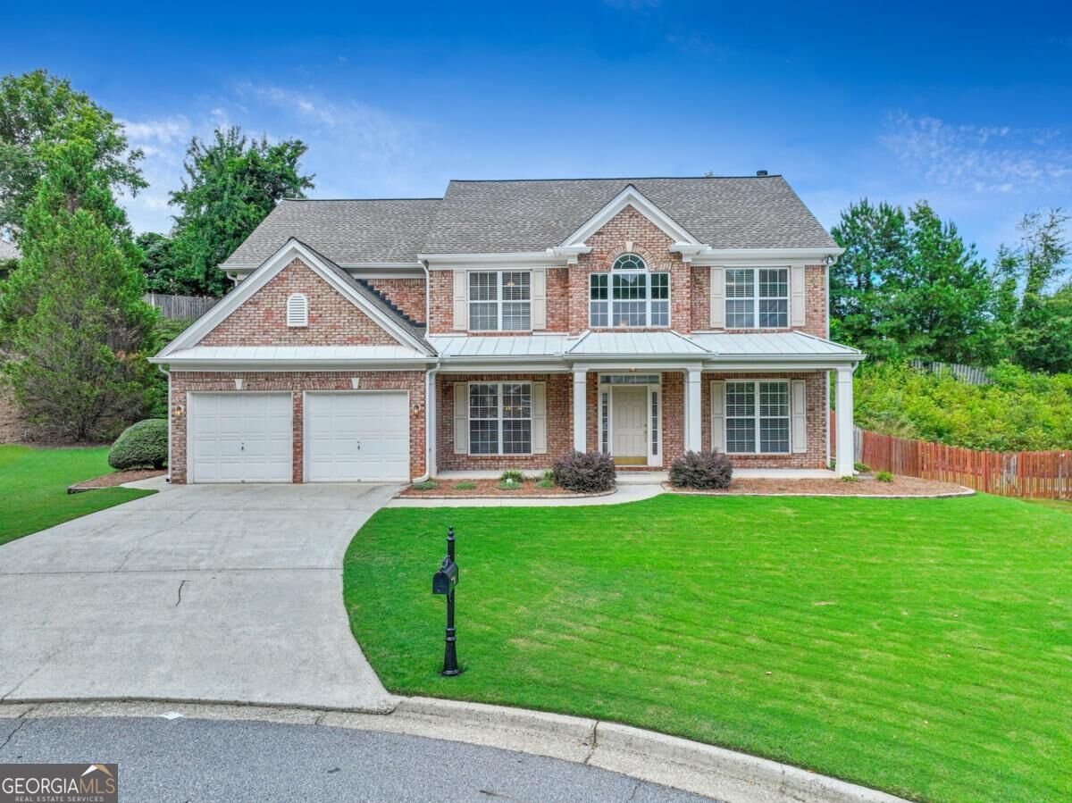 Property Photo:  200 Henley Place  GA 30097 