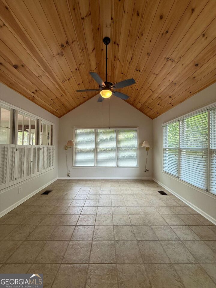 Property Photo: 775 Upper Hembree Road GA 30076