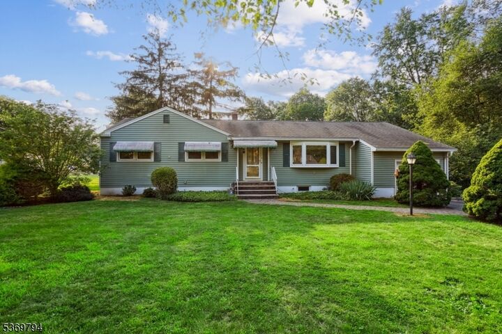 6 Virginia Dr  Parsippany-Troy Hills Twp. NJ 07054 photo