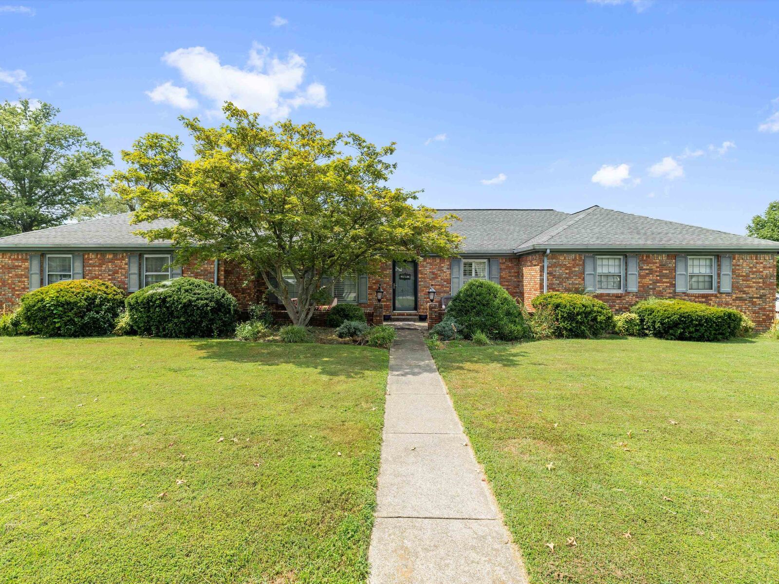 Property Photo: 433 Paddock Ct. KY 42420