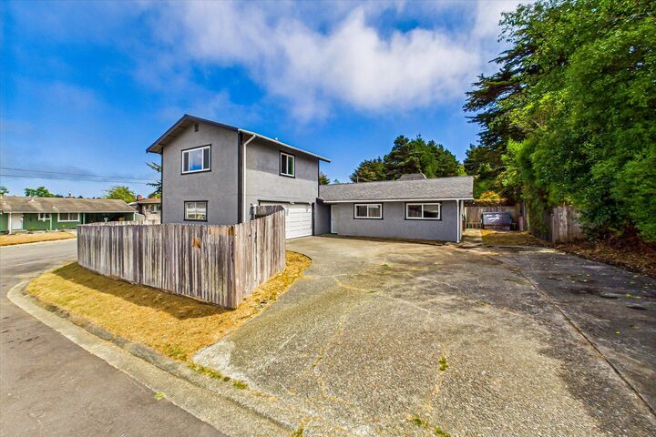 Property Photo:  2184 Temple Circle  CA 95503 