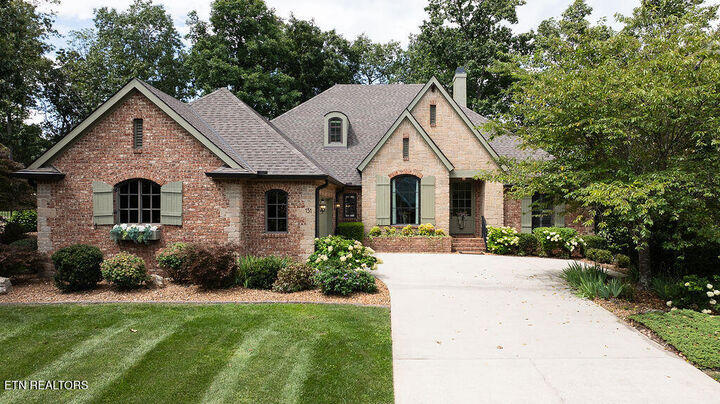 131 Mountain View Drive  Crossville TN 38558 photo