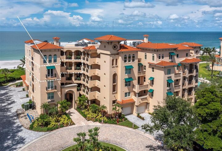 Property Photo:  2333 Gulf Of Mexico Drive 1A3  FL 34228 