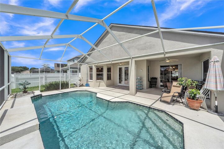 Property Photo:  8304 Moccasin Trail Drive  FL 33569 