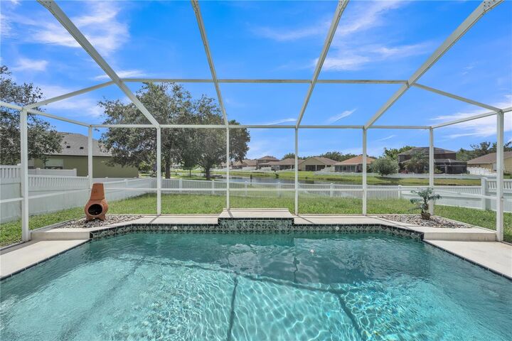 Property Photo: 8304 Moccasin Trail Drive FL 33569