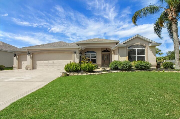 Property Photo: 1644 Arial Place FL 32162