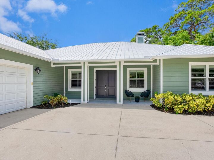 Property Photo: 1760 Arlington Street FL 34239