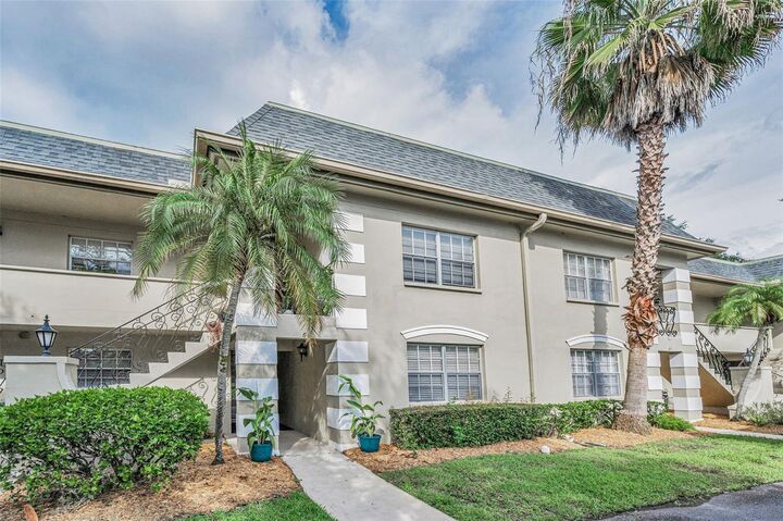 Property Photo:  68 Country Club Drive N/A  FL 33771 