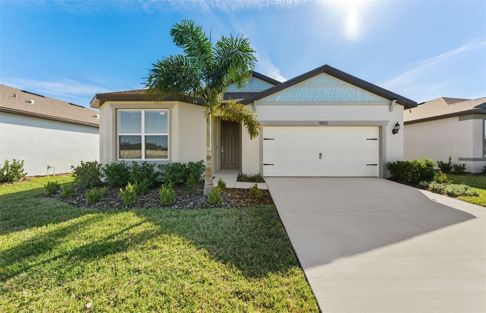 Property Photo: 9833 Crescent Moon Drive FL 33578