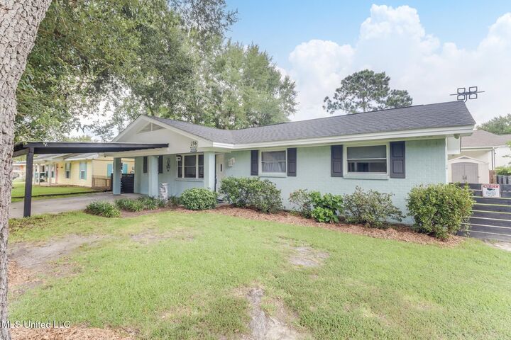 Property Photo:  236 Pine Ridge Drive  MS 39576 