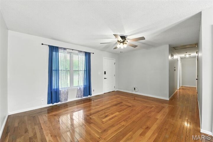 Property Photo: 2709 Victoria Road MO 63028