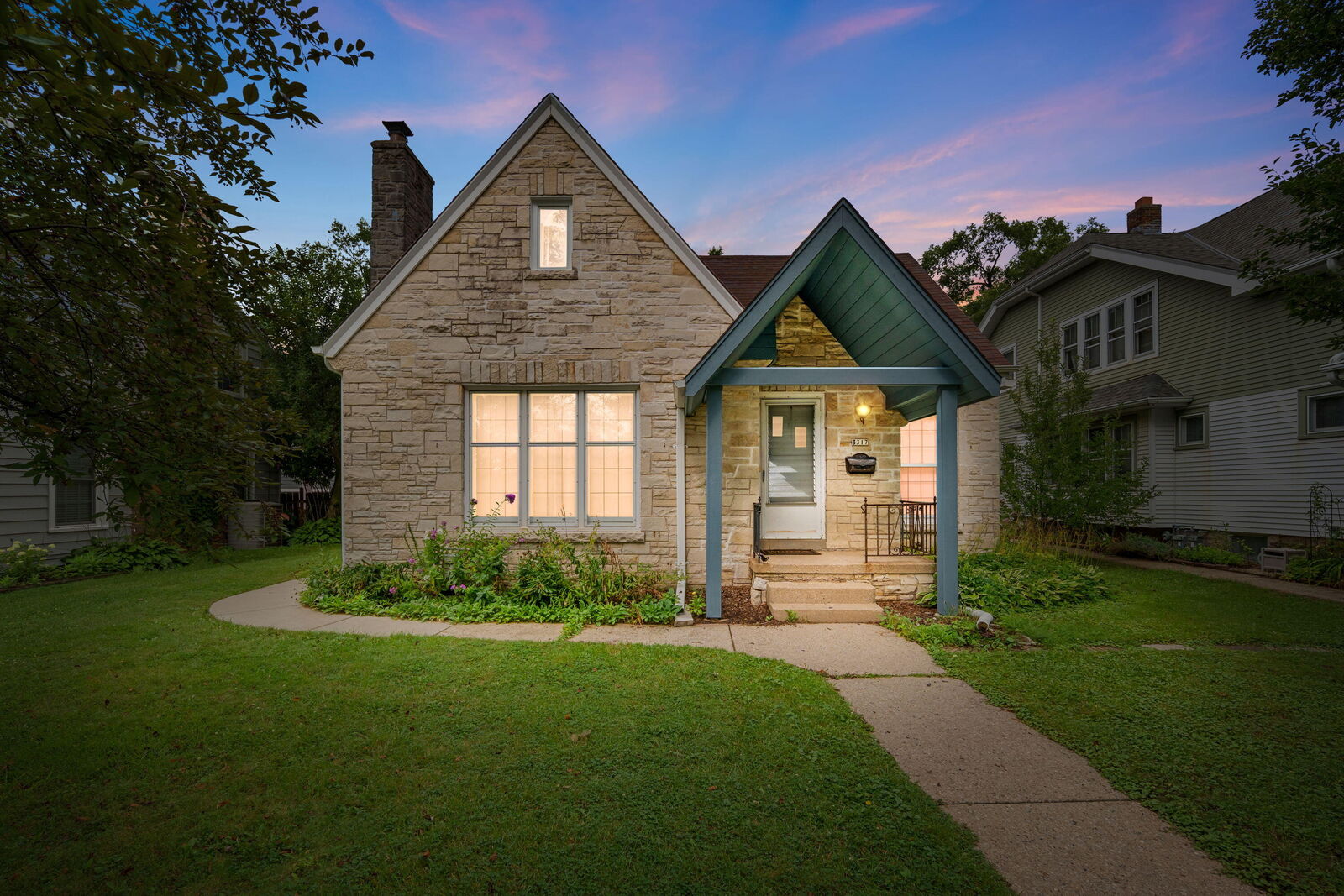 Property Photo:  3317 S 46th St  WI 53219 