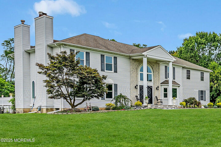 Property Photo:  20 Regency Way  NJ 07726 